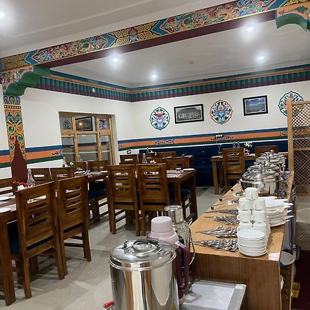 The Nangsay Hotel Leh Esterno foto