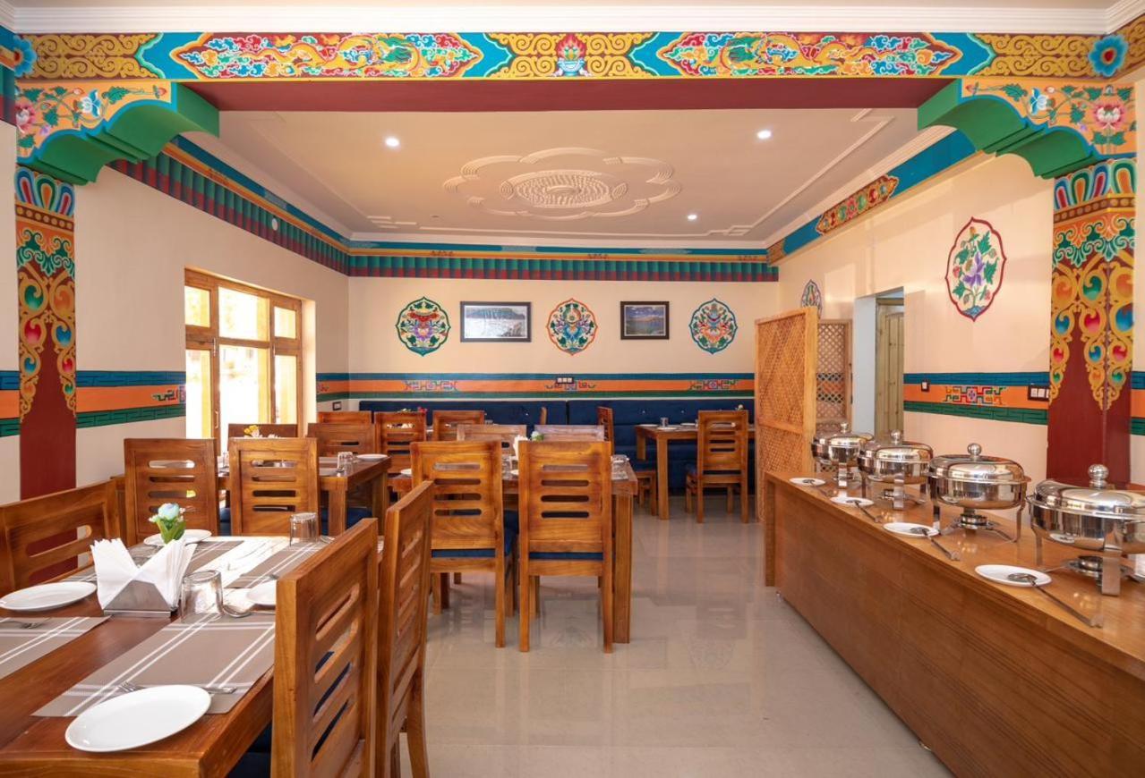The Nangsay Hotel Leh Esterno foto