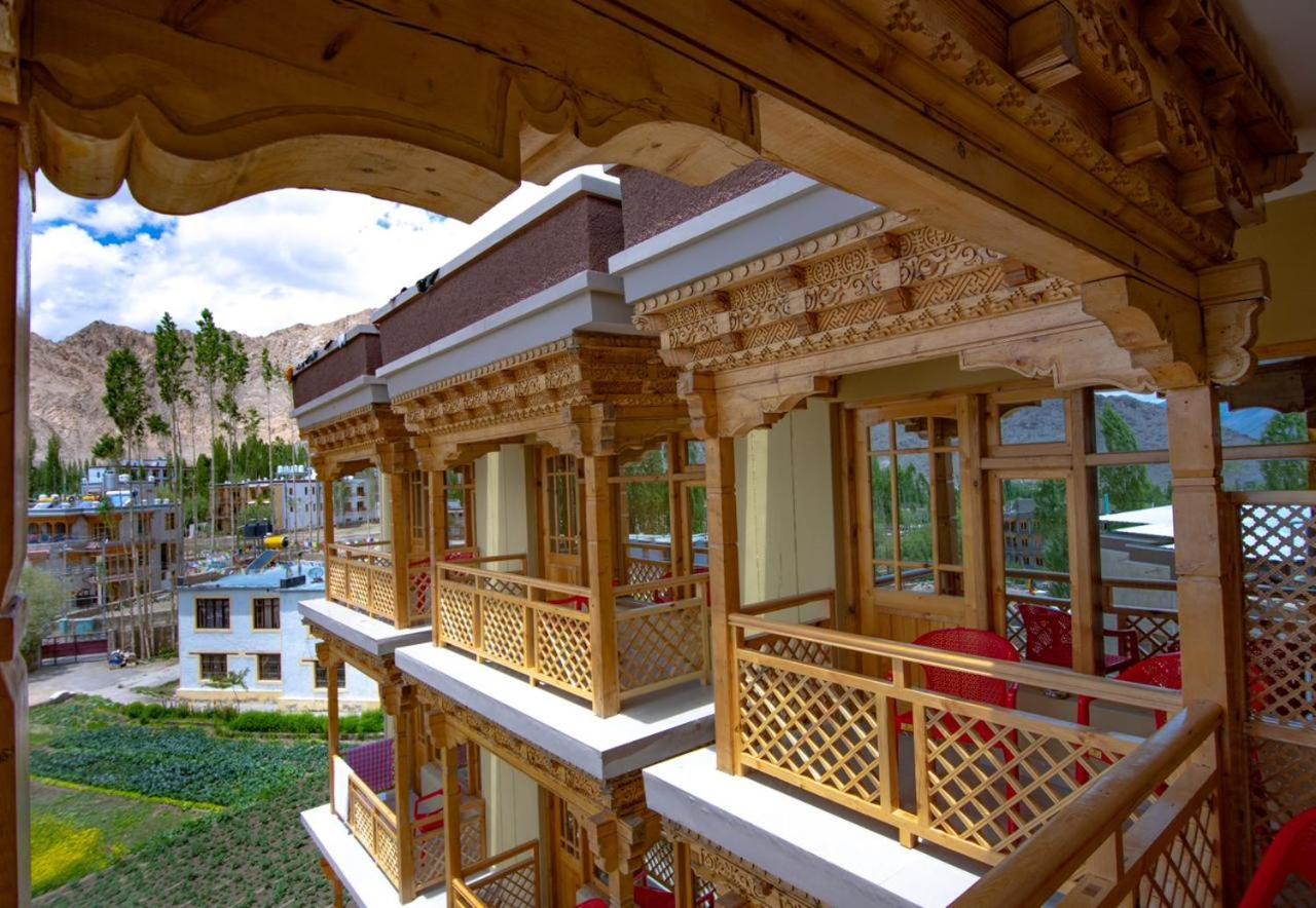 The Nangsay Hotel Leh Esterno foto